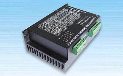 步進電機驅(qū)動器